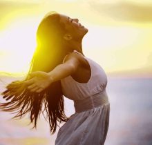 אישה מודעת (6)